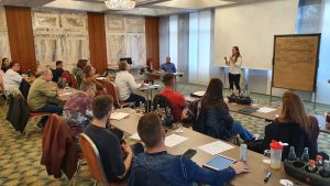 2_5350393124592030452